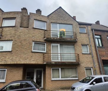 Verzorgd tweeslaapkamer appartement met garage in centrum Hooglede - Foto 4