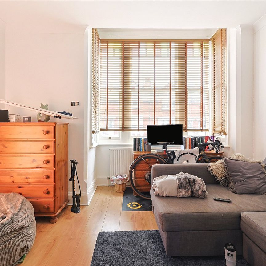 Carmalt Gardens, Putney, SW15 6NE - Photo 1