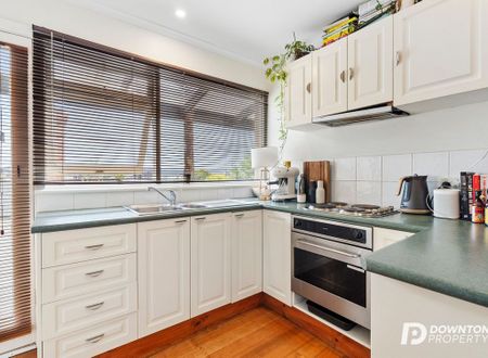 2/156 brisbane st, hobart tas 7000 - Photo 2