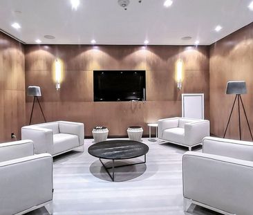 For Lease - 8 Mercer Street Unit# 326, Toronto, Ontario - Photo 3