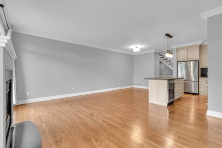 For Lease - 108 Manorhill Private, Alta Vista and Area, Ontario - Photo 2