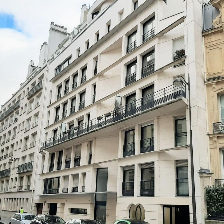 location Appartement T2 DE 51.72m² À PARIS - Photo 2