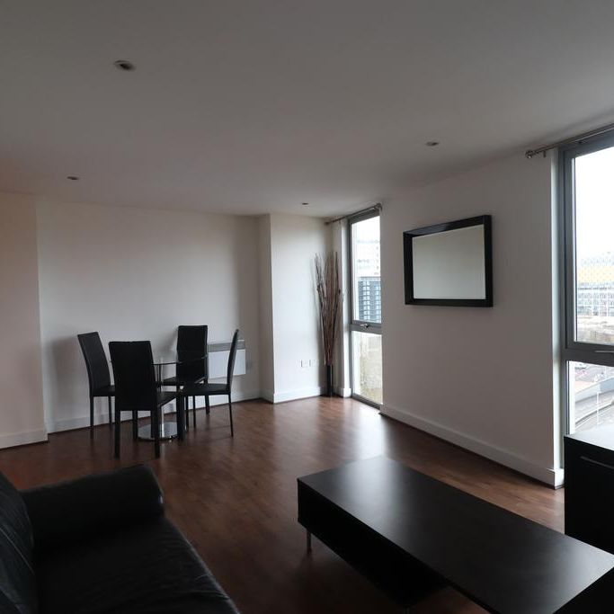 2 bedroom apartment to rent - Photo 1