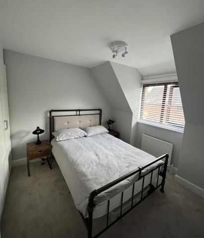 Double room in a newly renovated house - Photo 3