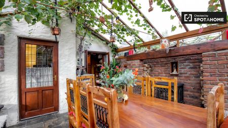 Quaint room for rent in 4-bedroom house, Rush, Dublin - Photo 3