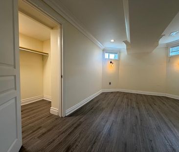For Lease - 113B Timna Crescent Unit# Lower Level, Vaughan, Ontario - Photo 1