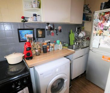 1 bedroom flat to rent - Photo 6