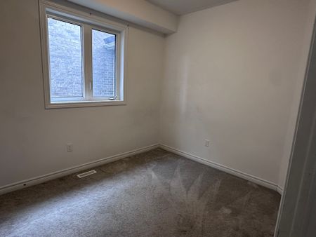 For Lease - 231 Ridley Crescent, Southgate, Ontario - Photo 3