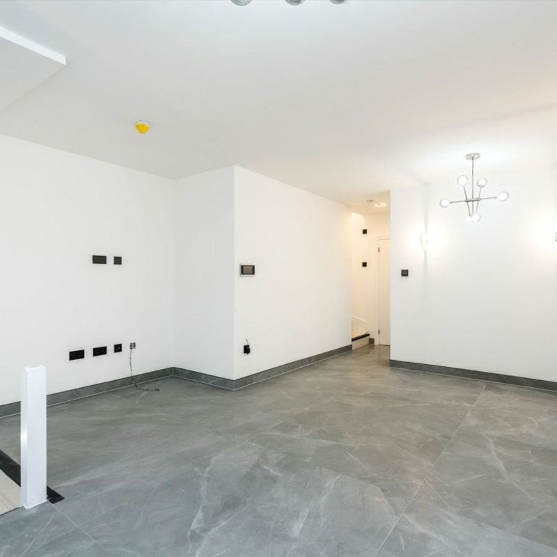 Mortimer Road - Photo 1