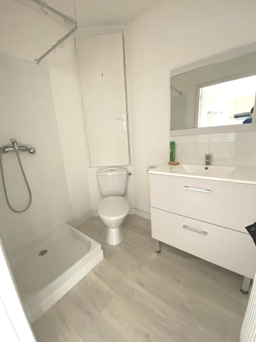 Location Appartement 1 pièce 30m² CLERMONT FERRAND 63000 - Photo 5