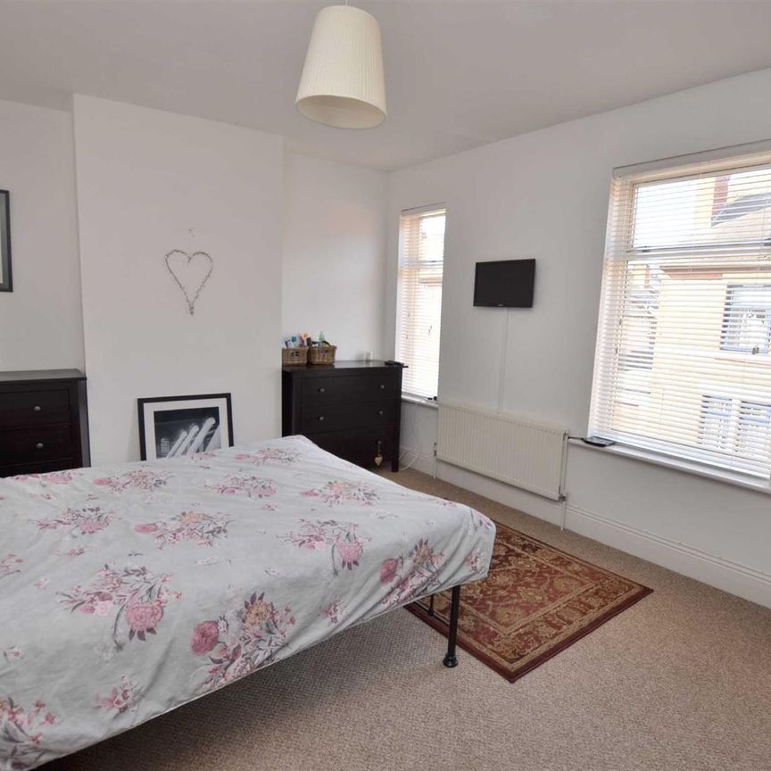 13 Kirk Street, Chester Green, Derby, DE1 3SB - Photo 1