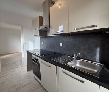 Location Appartement 1 pièce 35m² CLERMONT FERRAND 63000 - Photo 2