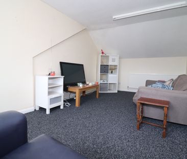 Woodville Road, Cathays - Photo 1
