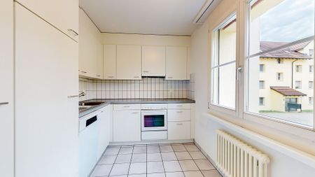 2.5 Zimmerwohnung in Pfungen - Photo 3