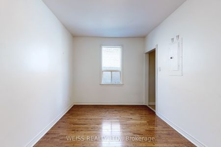 For Lease - 2468 Danforth Avenue Unit# Upper, Toronto, Ontario - Photo 5