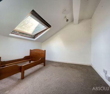 3 bed apartment to rent in Crownhill Park, Torquay, TQ2 - Photo 3