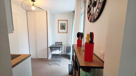 Location Appartement 1 pièce 20m² ORLEANS 45100 - Photo 4