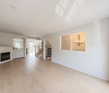 For Lease - 2569 Gill Crescent, Oakville, Ontario - Photo 1