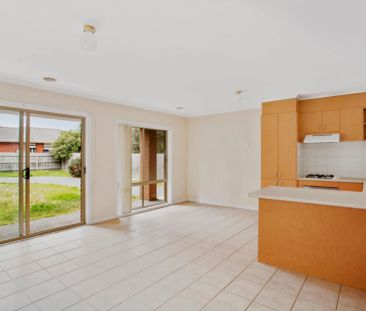 3 Bed, 2 Bath - Photo 2