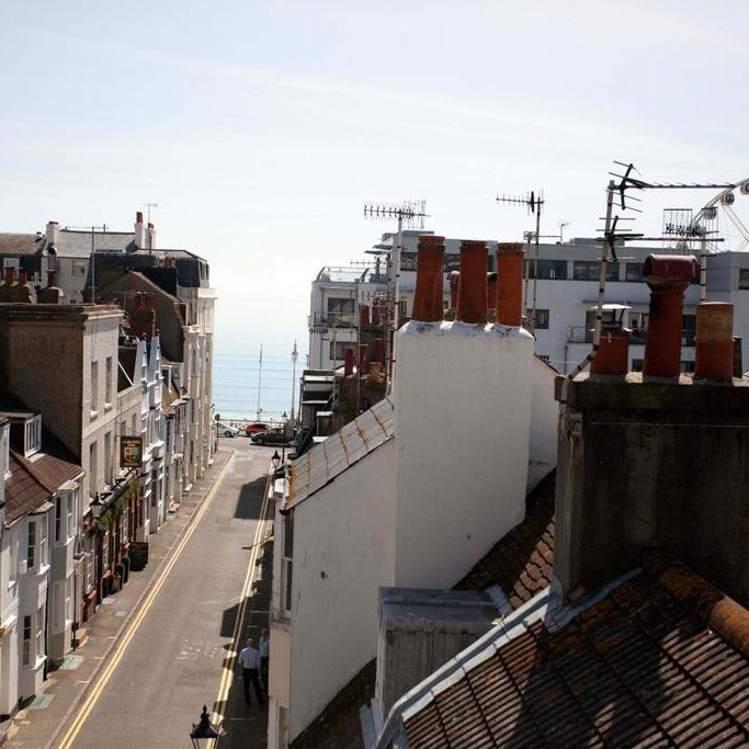 3 bedroom maisonette to rent - Photo 1