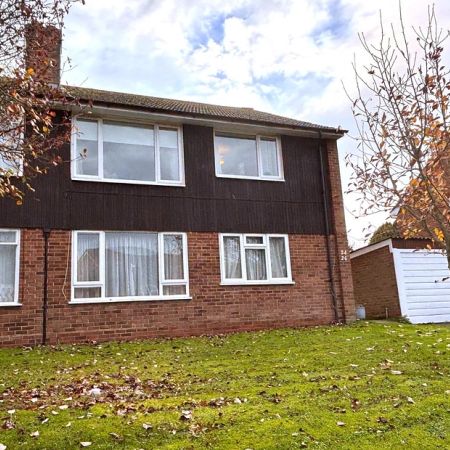 Raymond Avenue, Canterbury, CT1 3JZ, Kent - Photo 4