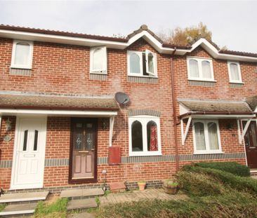 2 Bedroom House - Cherry Gardens, Bishops Waltham - Photo 3