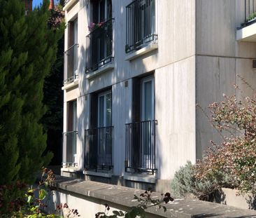 Location Appartement 2 pièces 45m² ST MAUR DES FOSSES 94100 - Photo 6