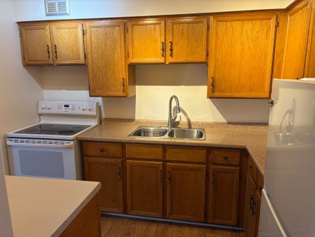For Lease - 8 Fead Street Unit# 602, Orangeville, Ontario - Photo 4