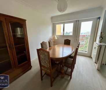 Location Appartement 4 pièces 77m² LE MANS 72000 - Photo 2