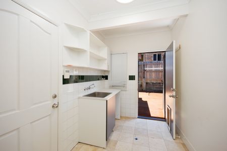 184a Horizon Drive, Westlake QLD 4074 - Apartment For Rent | Domain - Photo 2