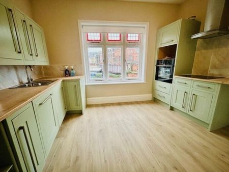 Tunbridge Wells - Photo 4