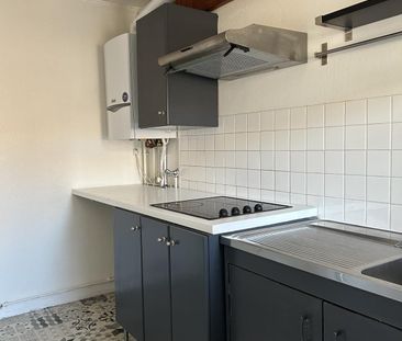 Location Appartement 2 pièces 37m² FONTAINEBLEAU 77300 - Photo 2