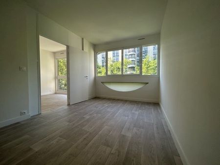 Location Appartement 2 pièces 45m² - Photo 2