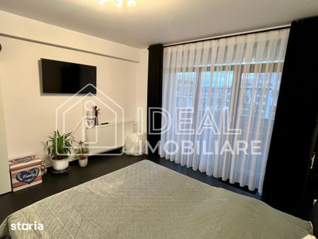 Penthouse cu 4 camere si terasa, complet Mobilat, zona Doamna Stanca - Photo 3