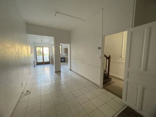 Location Maison 5 pièces 118 m2 à Saint-Quentin - Photo 1