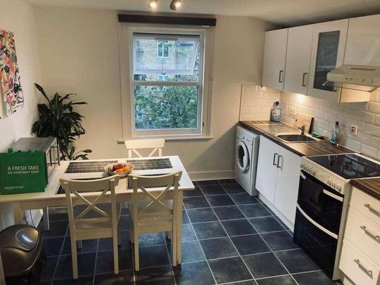 Burgoyne Road, London, N4 - Photo 1