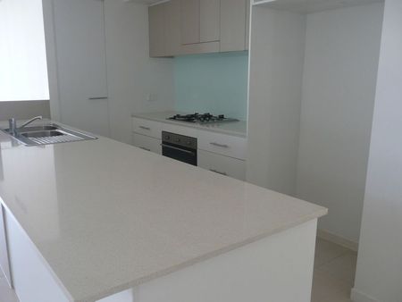 Solito Apartments! Spacious Value Renting. - Photo 2