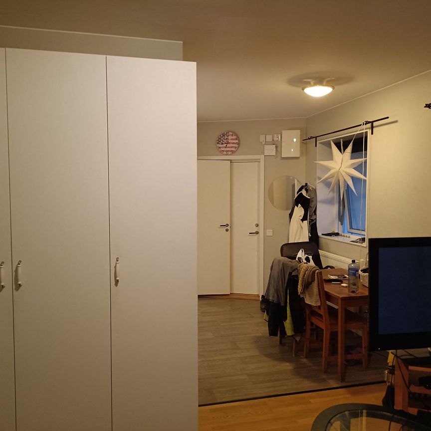 Karby, Örbyhus - Photo 1