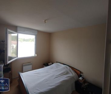 Location Appartement 4 pièces 74m² DOLE 39100 - Photo 3