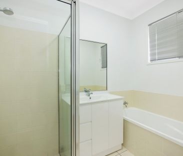 Modern Furnished Property - SHARE HOUSE with one room with shared b... - Photo 6