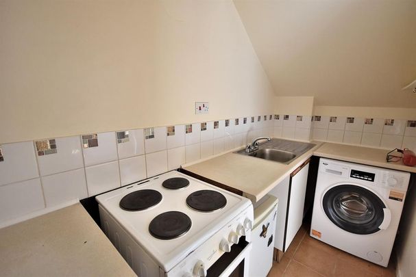 1 bedroom flat to rent - Photo 1