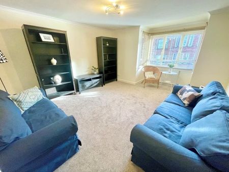 Golfhill Drive, Dennistoun, G31 2NZ - Photo 3