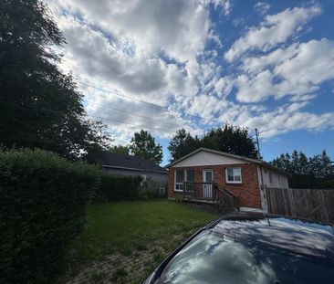 For Lease - 6131 Valley Way, Niagara Falls, Ontario - Photo 3
