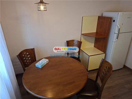 Mall Vitan inchiriere Apartament 3 Camere etaj 5 an constructie 1994 - Photo 1