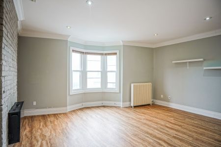 For Lease - 1491 Dundas Street Unit# 3, Toronto, Ontario - Photo 3