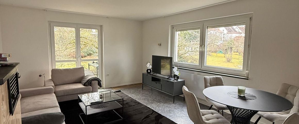 2-Zimmerwohnung mit Wlan, Tv, Küche, Bad/WC, Waschmaschine, Trockner, Garagenstellplatz und Fahrradabstellplatz - Photo 1