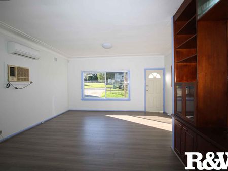 Updated Family Home - Photo 5
