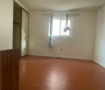 For Lease - 58 Carl Crescent, Toronto, Ontario - Photo 5