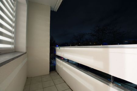 Kawalerka 30,70 m² z balkonem os. Anny Jagiellonki - Photo 4