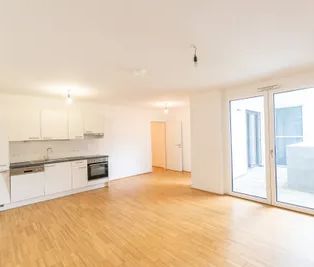 Traumhafter und sehr geräumiger 2-Zimmer-Neubau mit großem Balkon - Photo 3